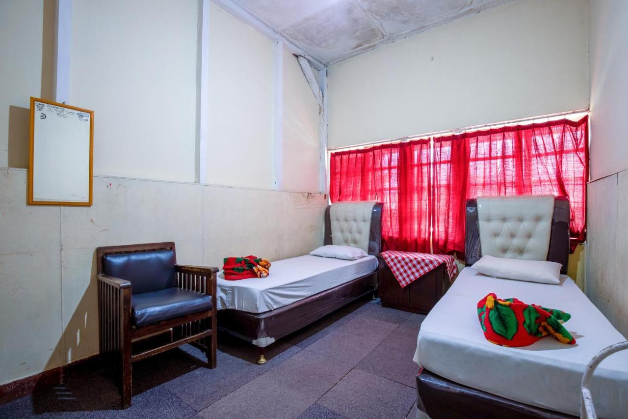 Hotel Jogja Bukittinggi Extérieur photo