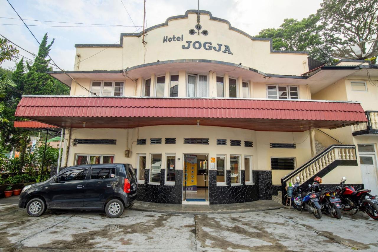 Hotel Jogja Bukittinggi Extérieur photo
